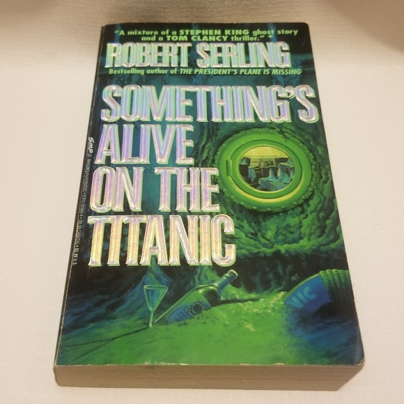 St. Martin's Other - For Stephen King fans- oceanic scifi thriller "Something's Alive on the Titanic"